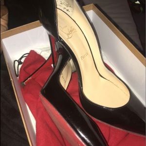 Size 9 red bottom heels